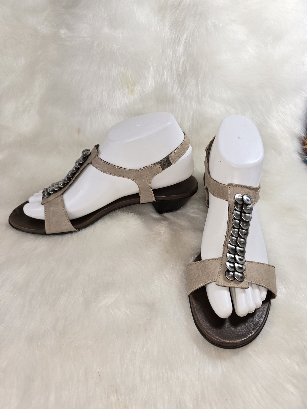 Munro Beige T-Strap Sandals with Silver Stud Accents